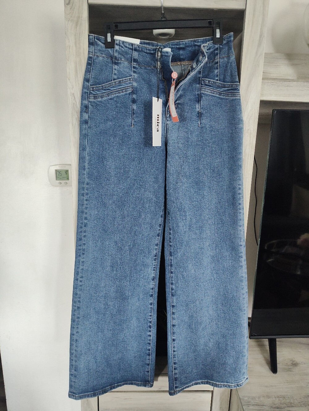 Mica Los Angeles Classic High-Waist Wide-Leg Blue Jeans SZ 28 New With Tags